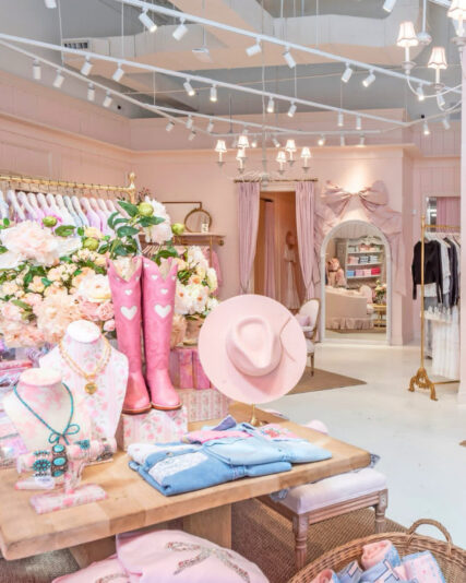 E05F3926-6D21-487C-B094-300763D14B77