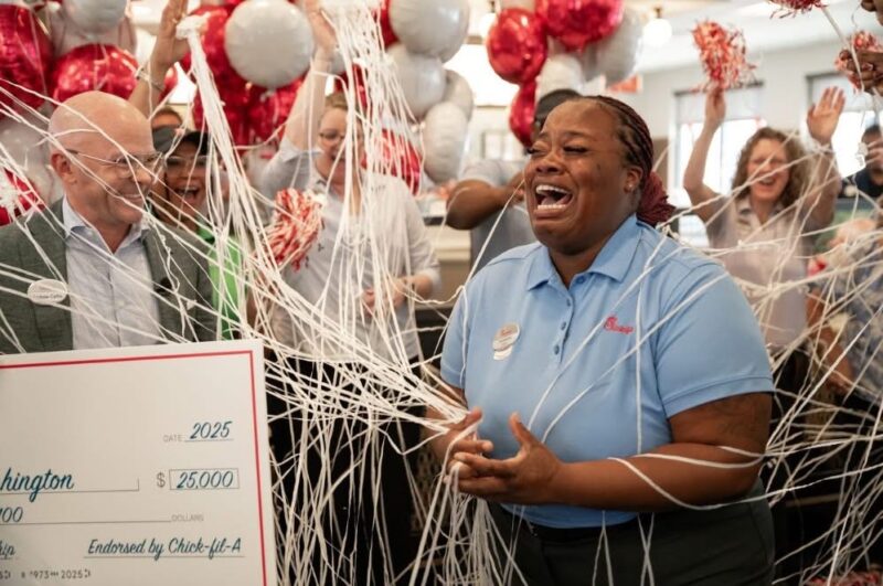 7C6473A6-230C-43D0-A222-AA351A9BC804