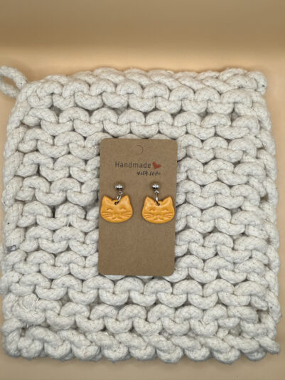 7CC9A81C-7AB0-4DCE-823E-7E549B9EF29F