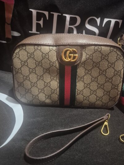 b453b4bb-6683-436f-80e2-9a2a798e8dd0