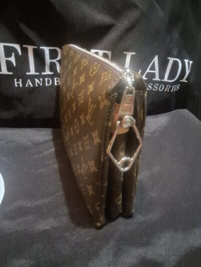 e437362e-5515-4060-b8fa-c7bfb1dfa56f