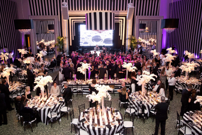 2015-GGB_dancing-Photo-by-Jenny-Antill-scaled